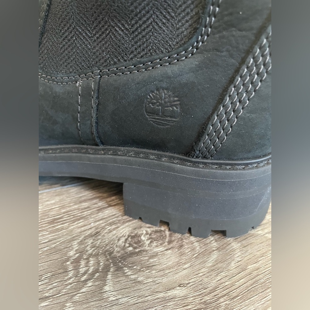 Timberland Women's Leather Boots - Picture 10 of 15